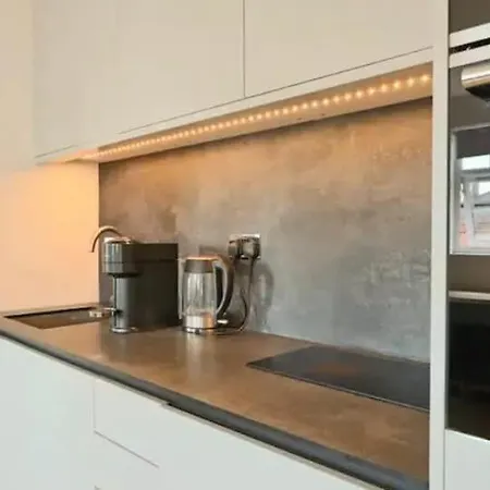 Cute 1 Bedroom Flat In Clifton